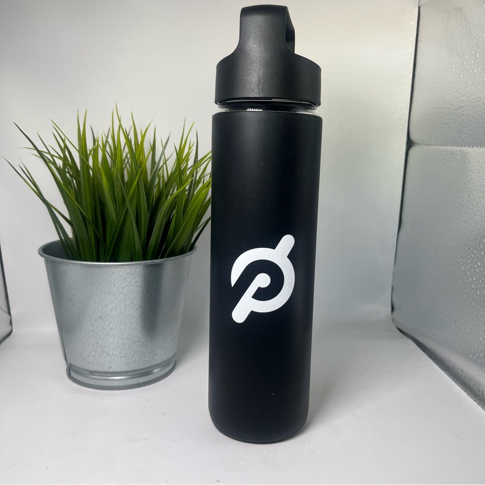 Peloton Glass Water Bottle Black with White Logo 16oz‎